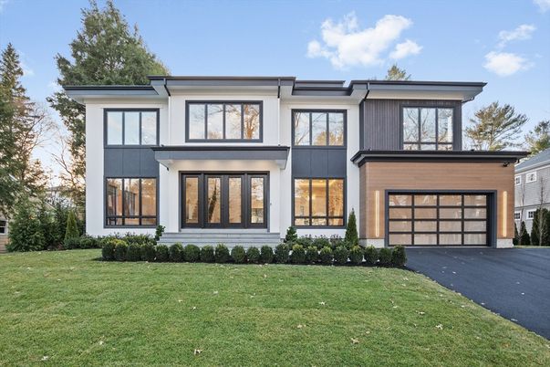 Attached, Exterior, Facade, Modern