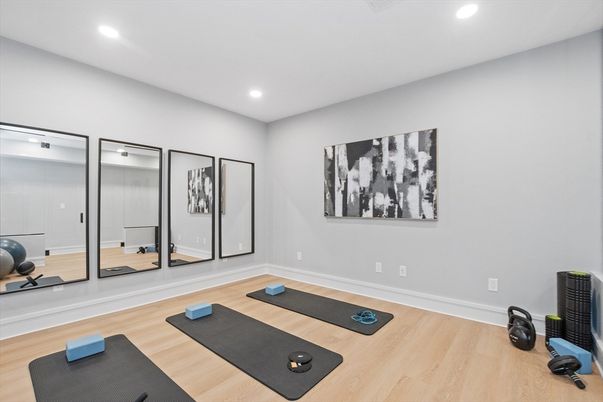 Fitness Equipment, Interior, Recessed Lighting, Wood Texture Flooring