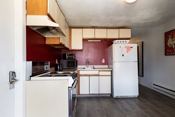 Interior, Kitchen, Wood Texture Flooring