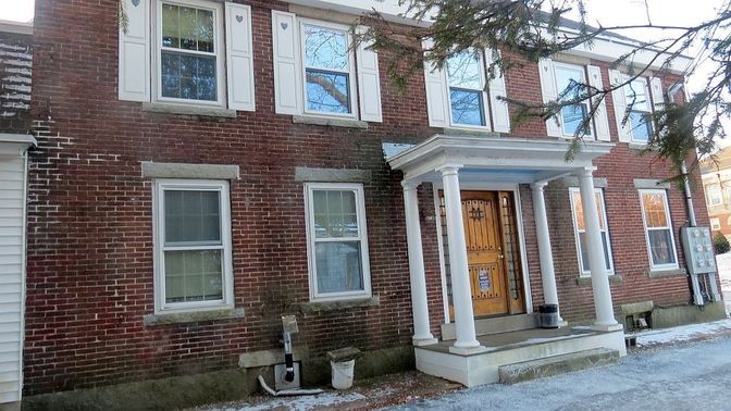Exterior, Facade, Brick Facade, Georgian