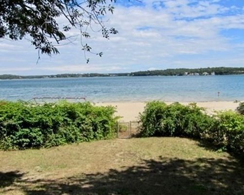 Exterior, Lake