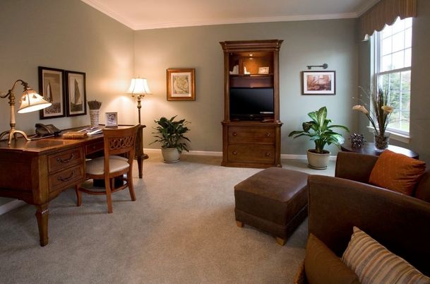 Home Office, Interior