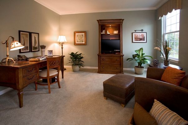 Home Office, Interior