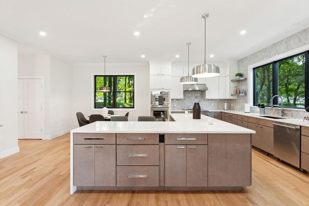 Dining room, Interior, Kitchen, Pendant Lights, Recessed Lighting, Stainless Steel Appliances, Wood Texture Flooring