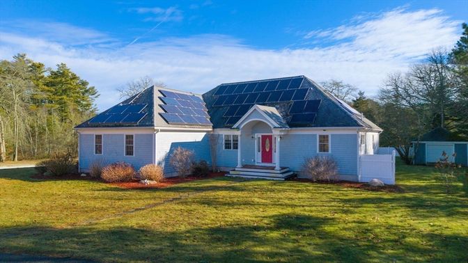Backyard, Exterior, Facade, Solar Panels, French Provincial