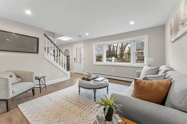 Interior, Living room, Recessed Lighting, Wood Texture Flooring