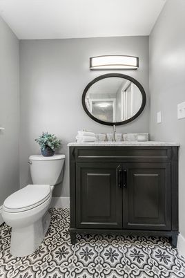 Bathroom, Interior