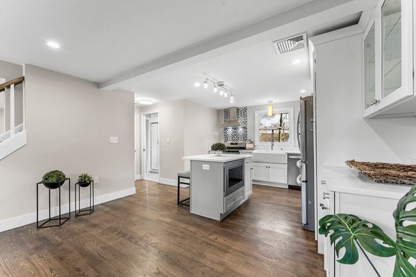 Interior, Kitchen, Recessed Lighting, Wood Texture Flooring