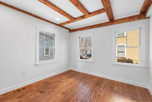 Empty room, Interior, Recessed Lighting, Wooden Beams, Wood Texture Flooring