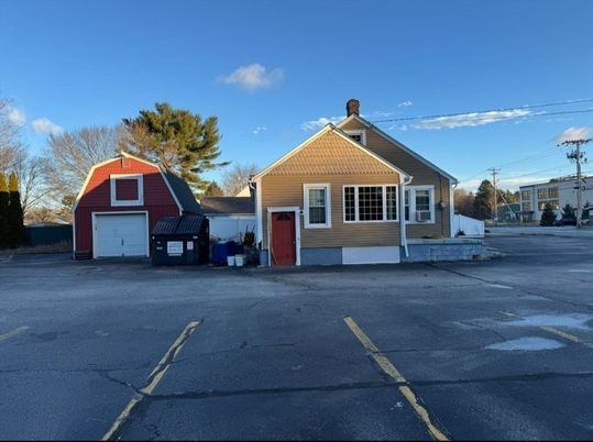 Detached Garage, Exterior, Facade, Cape Cod