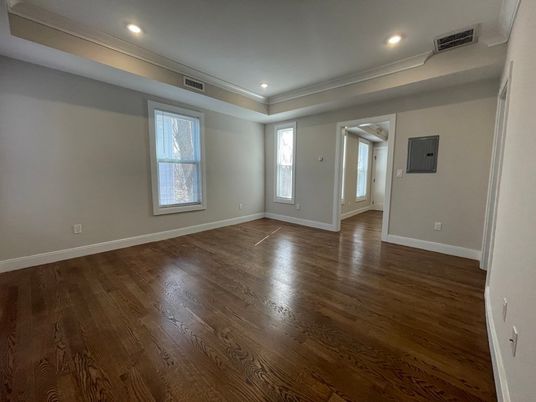 Empty room, Interior, Recessed Lighting, Wood Texture Flooring