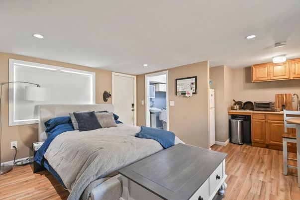 Bedroom, Interior, Kitchen, Recessed Lighting, Wood Texture Flooring