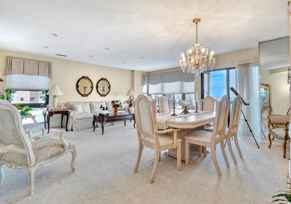 Chandelier, Dining room, Interior, Living room, Recessed Lighting