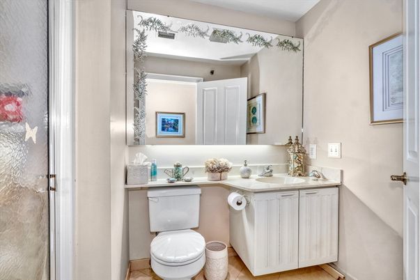Bathroom, Interior