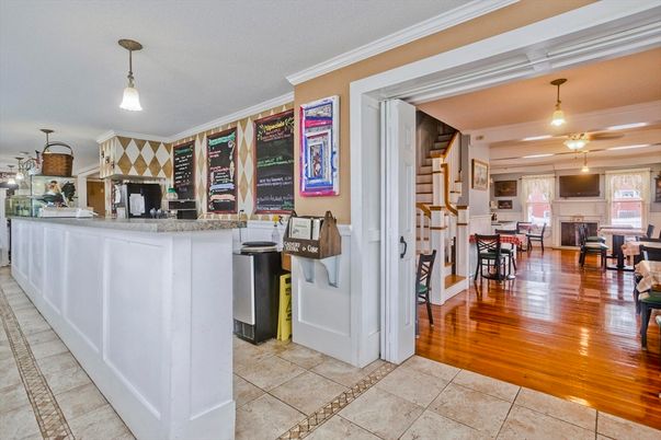Dining room, Fireplace, Interior, Pendant Lights, Wood Texture Flooring