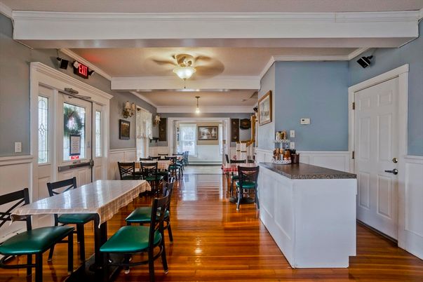Dining room, Interior, Wood Texture Flooring