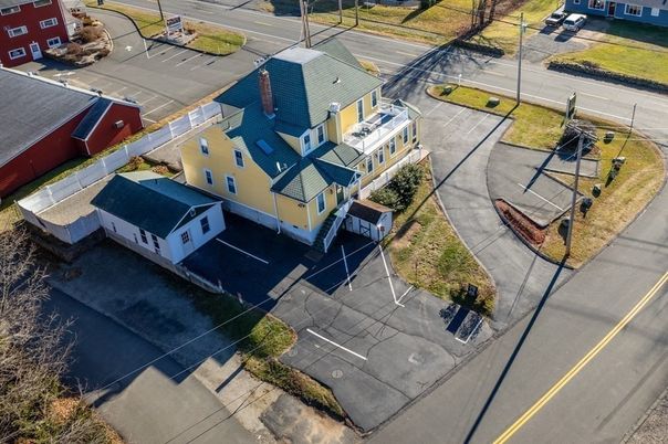 Exterior, Drone