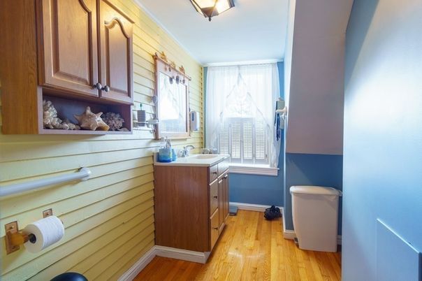 Bathroom, Interior, Wood Texture Flooring