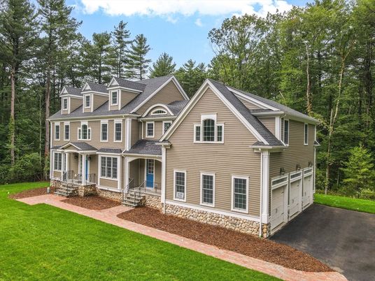 Attached, Exterior, Facade, Farmhouse