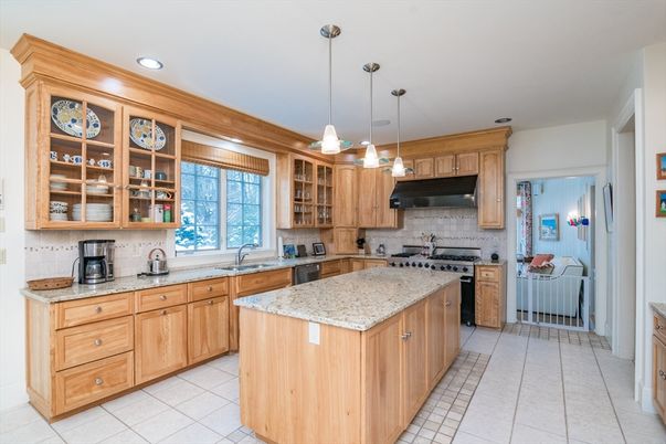 Interior, Kitchen, Pendant Lights, Recessed Lighting