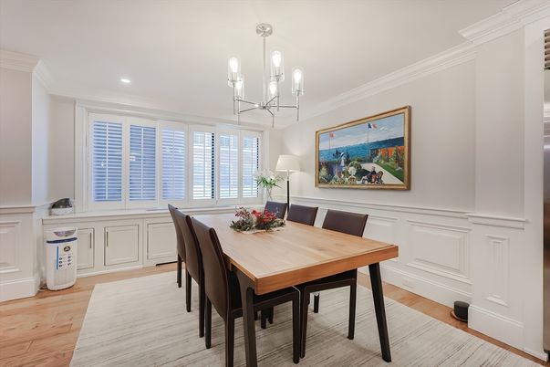 Chandelier, Dining room, Interior, Recessed Lighting, Wood Texture Flooring