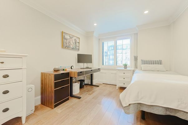 Bedroom, Home Office, Interior, Recessed Lighting, Wood Texture Flooring