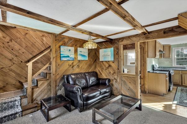 Interior, Kitchen, Pendant Lights, Wooden Beams, Wooden Walls