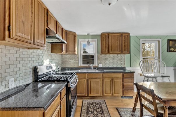 Interior, Kitchen, Pendant Lights, Wood Texture Flooring