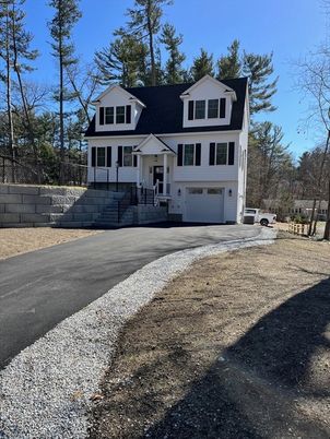 Attached, Exterior, Facade, Raised Ranch
