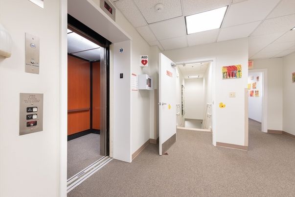 Elevator, Interior