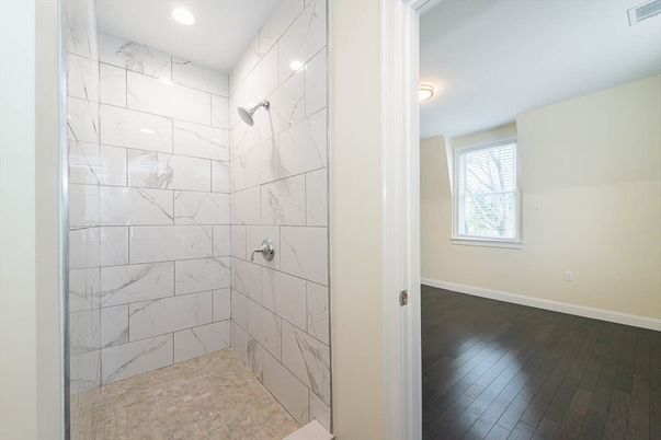 Bathroom, Interior, Marble Walls, Recessed Lighting, Wood Texture Flooring
