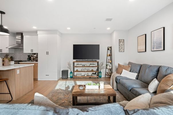 Interior, Kitchen, Living room, Pendant Lights, Recessed Lighting, Wood Texture Flooring