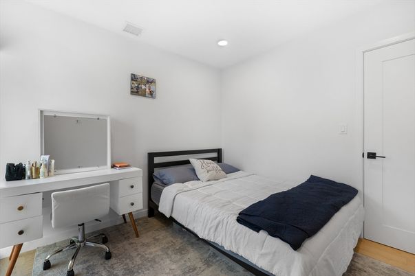 Bedroom, Home Office, Interior, Recessed Lighting
