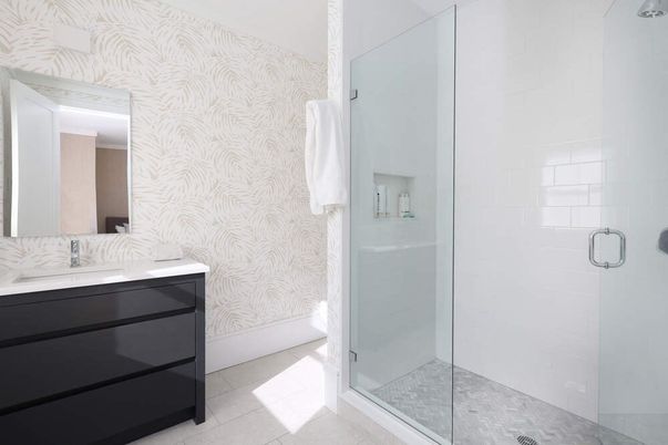 Bathroom, Glass Shower, Interior