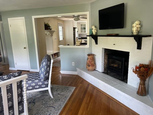 Fireplace, Interior, Kitchen, Wood Texture Flooring