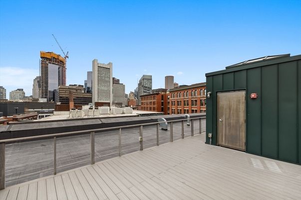 Exterior, Other, Skyline