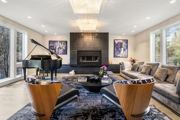 Chandelier, Fireplace, Interior, Living room, Piano, Recessed Lighting, Wood Texture Flooring
