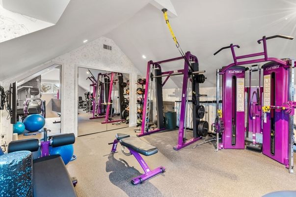 Fitness Equipment, Interior, Recessed Lighting