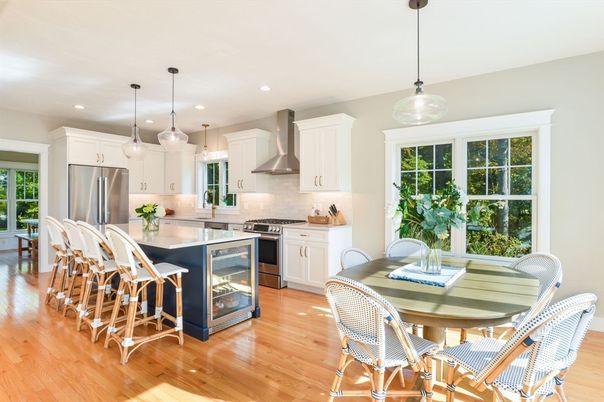 Dining room, Interior, Kitchen, Pendant Lights, Recessed Lighting, Stainless Steel Appliances, Wood Texture Flooring