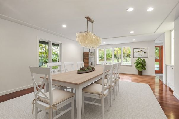 Chandelier, Dining room, Interior, Recessed Lighting, Wood Texture Flooring