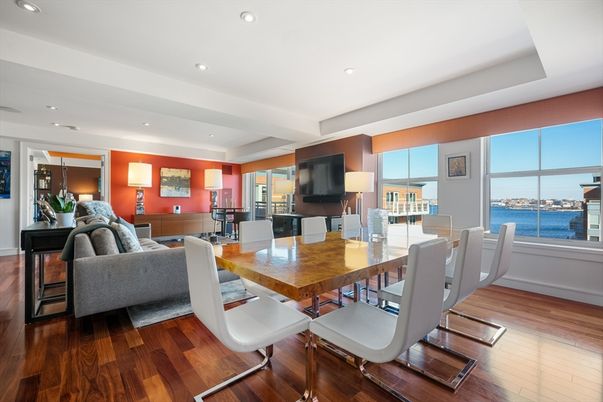 Dining room, Interior, Living room, Recessed Lighting, Water, Wood Texture Flooring