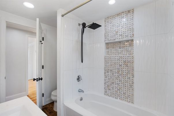 Bathroom, Interior, Recessed Lighting, Wood Texture Flooring