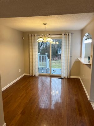Empty room, Interior, Pendant Lights, Wood Texture Flooring