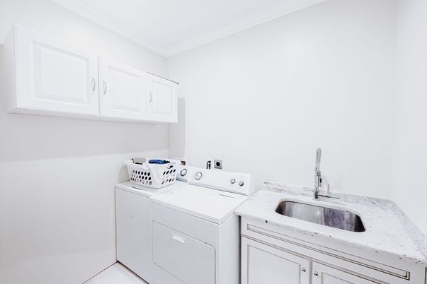 Interior, Washer