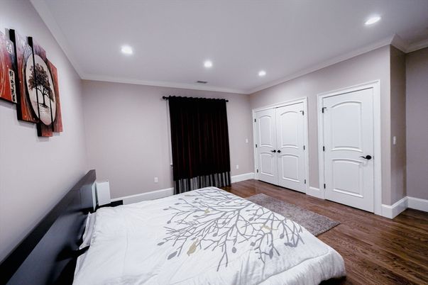 Bedroom, Interior, Recessed Lighting, Wood Texture Flooring