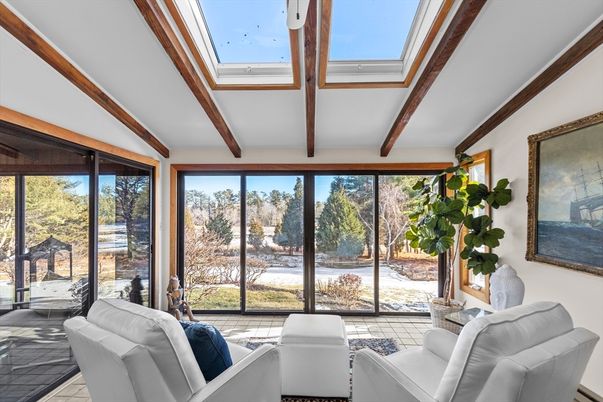 Glass Ceilings, Interior, Sun Room, Wooden Beams
