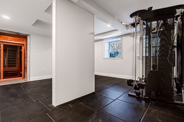 Fitness Equipment, Interior, Recessed Lighting, Sauna Room