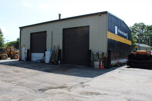 Detached Garage, Exterior