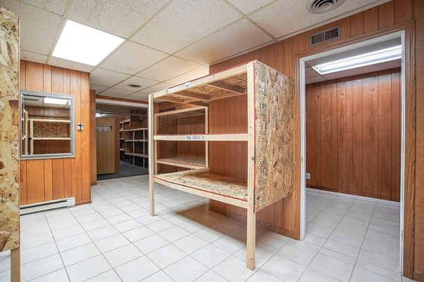 Interior, Wooden Walls