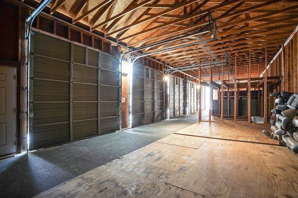 Fitness Equipment, Interior, Wooden Beams, Wood Texture Flooring